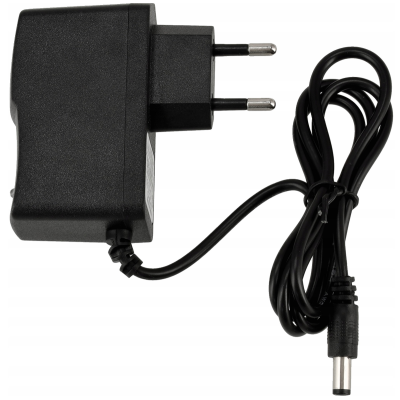 BERGE Zásuvný LED zdroj 12V - 18W - 1,5A