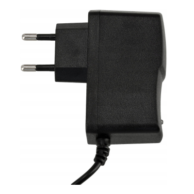 BERGE Zásuvný LED zdroj 12V - 18W - 1,5A